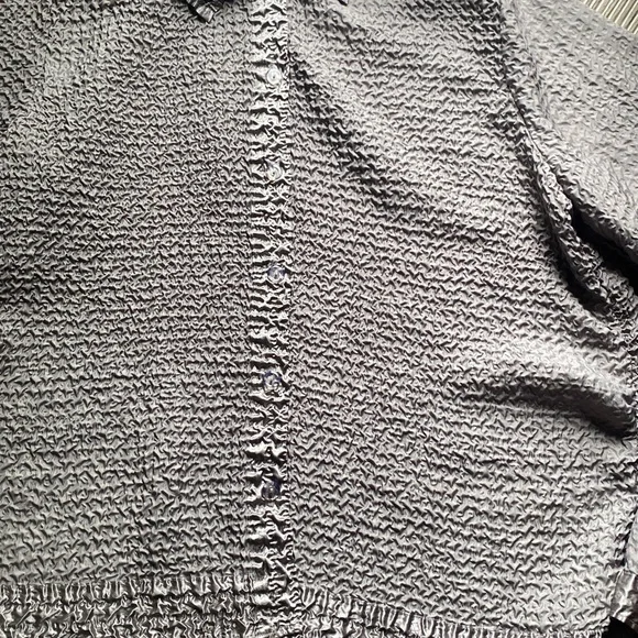 🎁Carole Little Textured Light Gray Blouse - Picture 4 of 6
